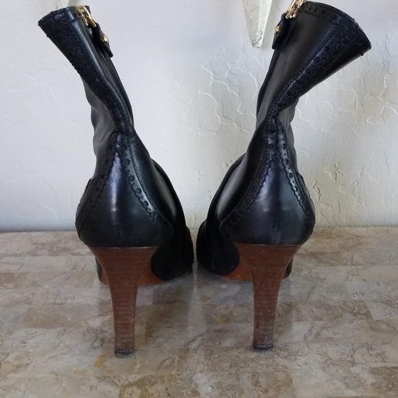 Authentic Louis Vuitton Black Leather Booties - Picture 6 of 8